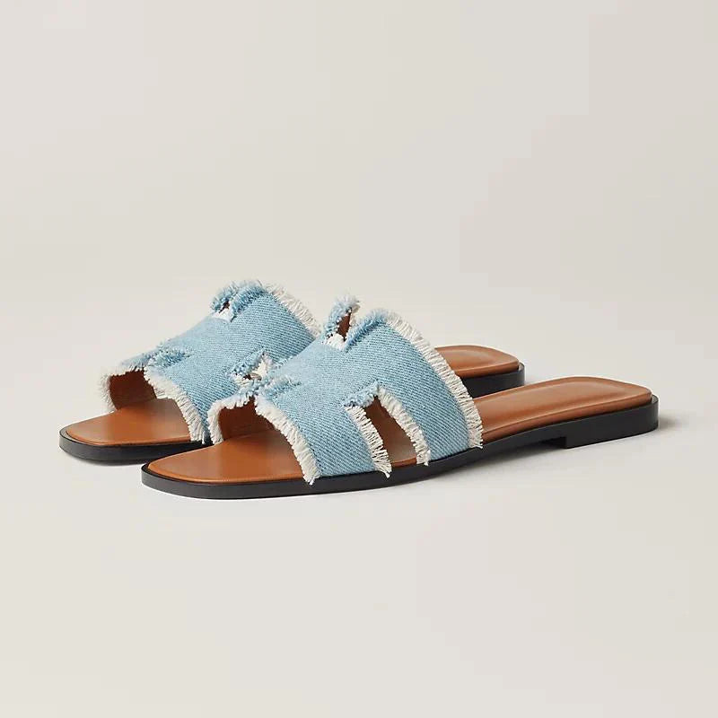 Amara | Luxe Slides