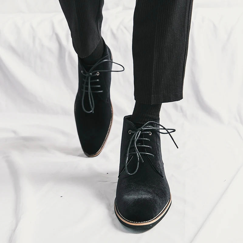 Sterling Classic Lace-Up Boots